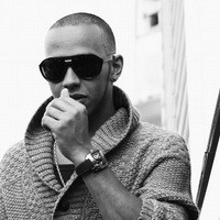 Hamilton Takkan Ubah Gaya