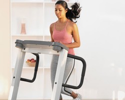 4 Tips Berolahraga dengan Treadmill Bagi Pemula