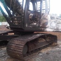 2 Alat Berat di Riau Milik Kontraktor RAPP Dibakar Massa