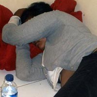 Pakai Baju Polisi Pangkat Aiptu, Wanita Curi Kotak Amal 