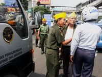 Dishub Gagal Tutup Akses Plaza Semanggi