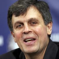 Rockets Tunjuk McHale Sebagai Pelatih Baru