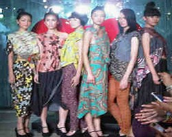 Eddy Betty Buka Butik dengan Konsep Alami