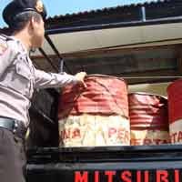 Jual BBM Bersubsidi Ke Industri, Pensiunan Guru Dibekuk