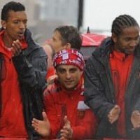 Ingin Tetap di MU, Berbatov Bidik Titel Liga Champions