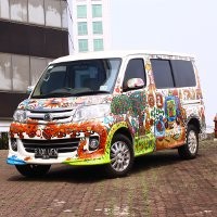Baby Alphard Warna-warni