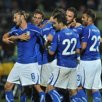 Italia Tak Terhadang Estonia