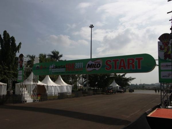 Monas Bersolek Sambut J10K