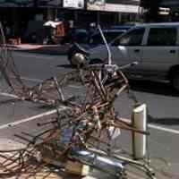 PLN Ganti Kerugian Toko dan Tiga Mobil yang Tertimpa Tower Komunikasi