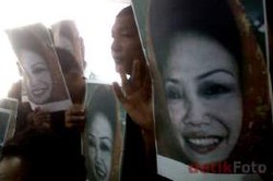 Pemerintah Harus Proaktif Jemput Nunun di Thailand