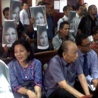 Pengacara: Kenapa Kasus Nunun Saja Ribut