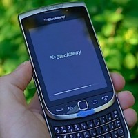 BlackBerry Torch 2 Unjuk Gigi