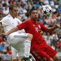 Legenda Madrid Tundukkan Legenda Bayern