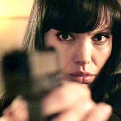 Evelyn Salt Akan Kembali ke Layar Lebar