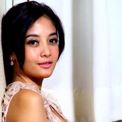 Takut Citra Buruk, Aima Diaz Tolak Adegan Vulgar