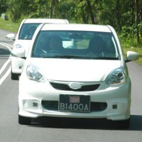 New Daihatsu Sirion Terjepret Kamera