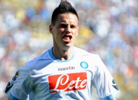 Hamsik Setia Napoli