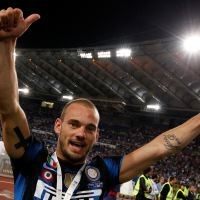 Menuju Chelsea, Hiddink Minta Sneijder