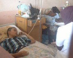 Berangkat ke Jakarta, Dora Dilepas Teman dan Walikota Padang