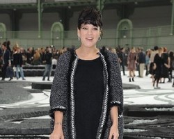 Lily Allen Sewa DJ Umur 12 Tahun untuk Pernikahannya