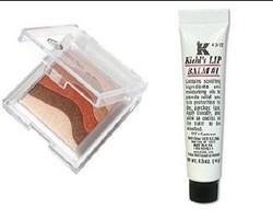 3 Produk yang Perlu Ada di Beauty Travel Kit