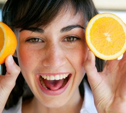 Makan Jeruk untuk Kulit Tampak Muda