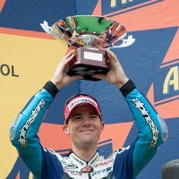 Yamaha Perpanjang Kontrak Spies