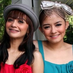 T2 Minta Bayaran Besar untuk Main Film