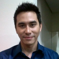 Darius Sinathrya Makin Enjoy Jadi Presenter Kuis