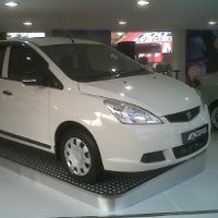 Proton Tambah Keluarga Exora