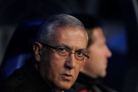 Manzano, Entrenador Anyar Atletico