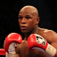 Mayweather Persiapkan Diri Hadapi Pacquiao?