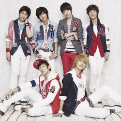 Boyfriend Gelar Jumpa Fans