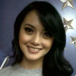 Demi Serdadu Kumbang, Ririn Ekawati Rela Kulitnya Menghitam