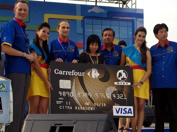 Bank Mega Ambil Alih Kartu Belanja Carrefour