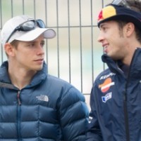 Pengalaman Stoner & Dovi Coba Simulator F1