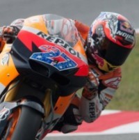 Stoner Catatkan Waktu Tercepat