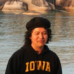 Andrea Hirata Ingin Belitung Seperti Glastonbury