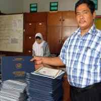 Kasek SMA Widya Dharma Berlakukan Mengangsur Siswa yang Menunggak