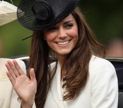 Dua Gaun ala Kate Middleton Akan Dilelang