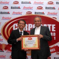 IM2 Terima Corporate Image Award 2011