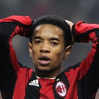 Emanuelson Masih Ingin Belajar di Milan