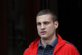 Vidic Tetap Bersama MU