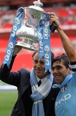 Trofi Piala FA Akan Sambangi PRJ