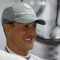 Schumacher Menangis Sekaligus Tertawa