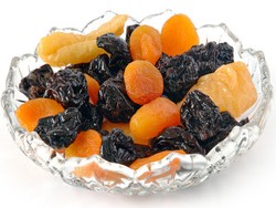 Buah Kering Juga Menyehatkan