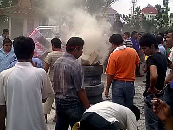 1.500 Sopir Taksi Demo Kantor Walikota Batam