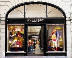 Burberry Brit Buka Butik Pertama di Inggris