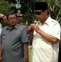 Pakai Heli, Gubernur Jabar Kunjungi Al Zaytun