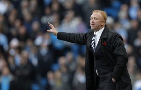 Birmingham Larang McLeish Tinggalkan Klub